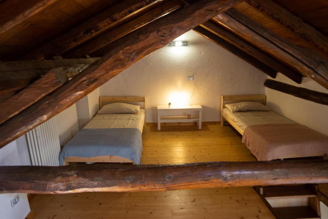 Casa Patrone Hotel Nebbiuno Luaran gambar