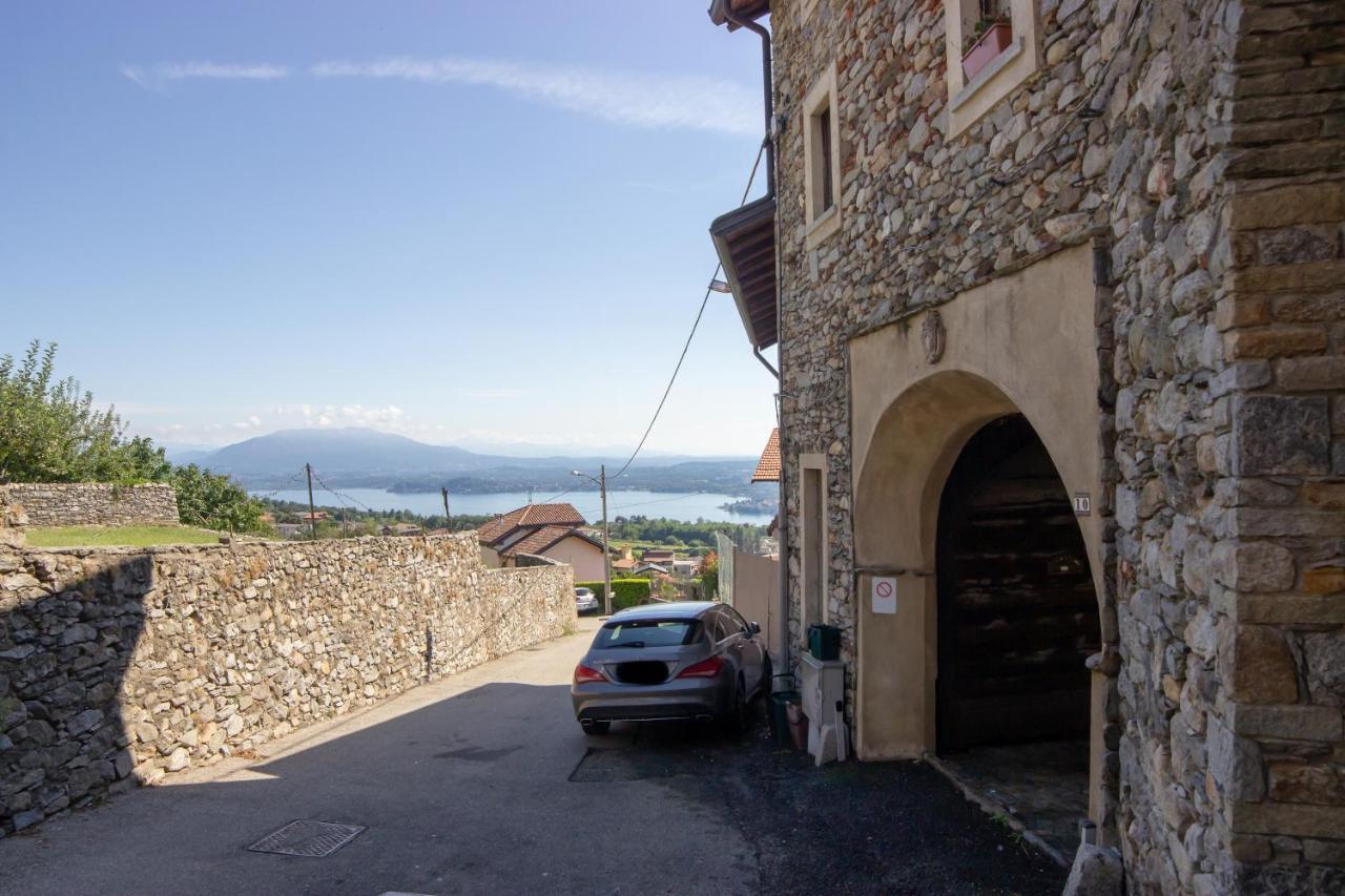 Casa Patrone Hotel Nebbiuno Luaran gambar