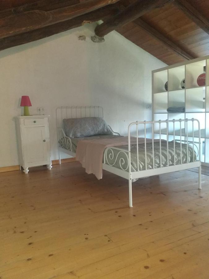 Casa Patrone Hotel Nebbiuno Luaran gambar